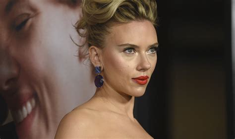 scarlett johansson naked astroid city|Scarlett Johansson was uncomfortable discussing intimate scene。